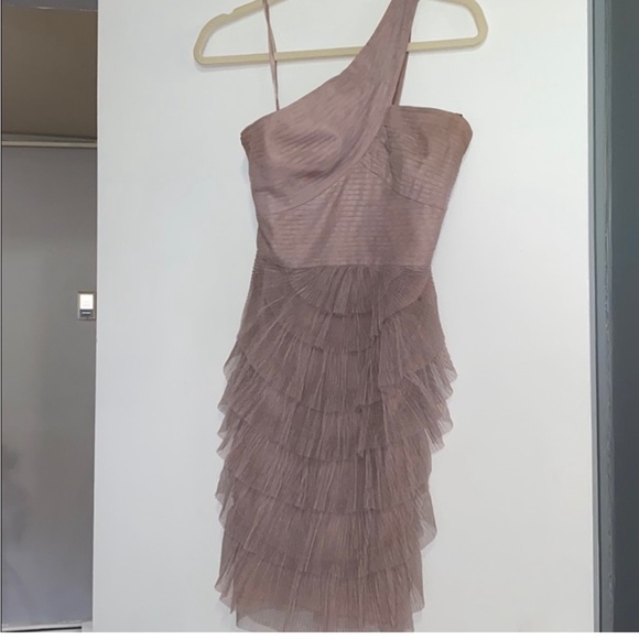 BCBGMaxAzria Sz 4 Ella Tiered Tulle One Shoulder Cocktail Party Dress NWOT - Picture 2 of 8